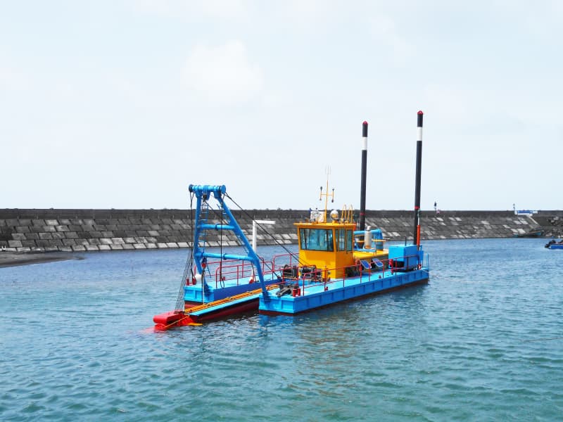 Pompa draga per sabbia JLCSD200 Capacità 500 M3/ora Profondità di dragaggio 6,0 m