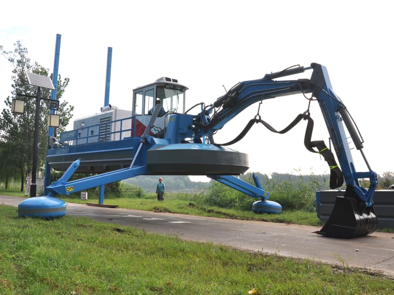 Draga multifunzionale anfibia semovente (500 m3/h) per acque poco profonde