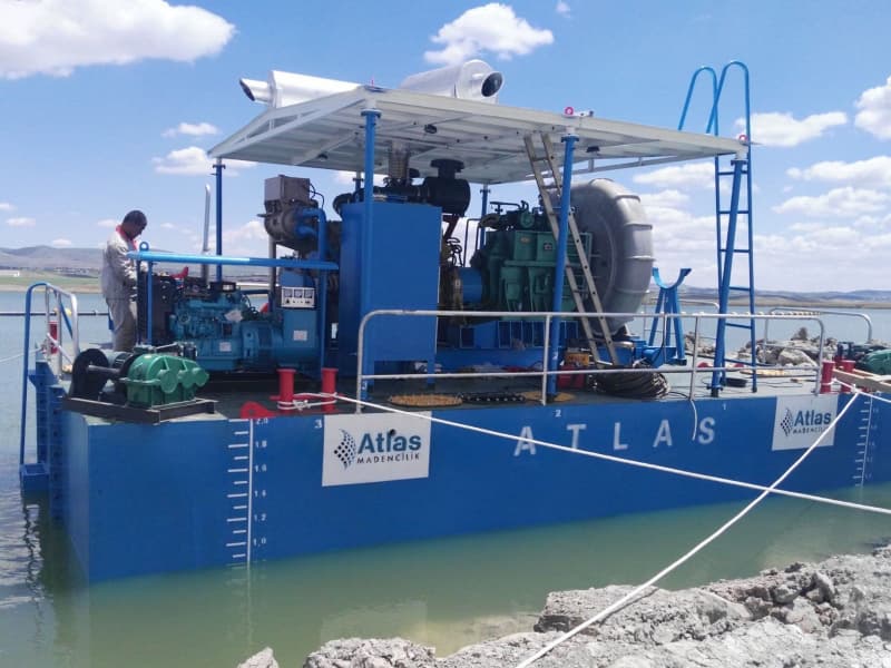 Stazione di pompaggio galleggiante, pompa booster per estendere la distanza di scarico della draga